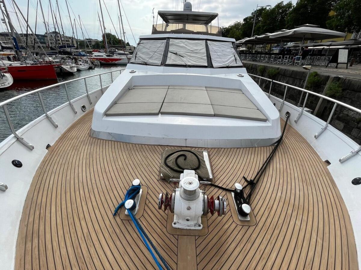 Yacht Aquamarina Vieux Port La Rochelle Ξενοδοχείο Λα Ροσέλ Εξωτερικό φωτογραφία